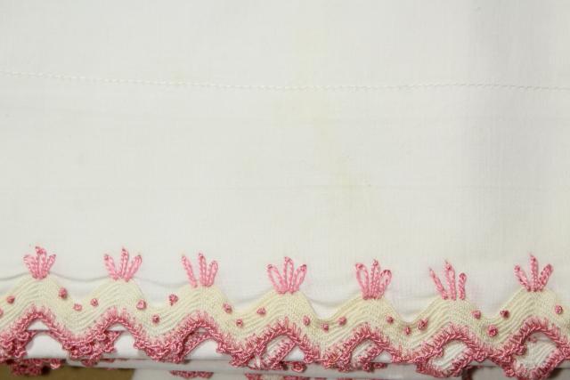 photo of vintage cotton pillowcases w/ embroidery and crochet lace edgings, embroidered fancywork #2