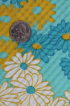 catalog photo of vintage cotton plisse crinkle texture fabric, white & yellow daisy print on aqua blue