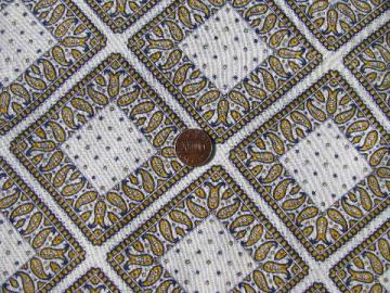 catalog photo of vintage cotton print feedsack fabric, paisley bandana handkerchiefs!