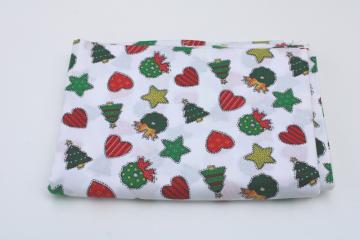 vintage cotton quilting or craft fabric, Christmas print patchwork hand stitched look patches 