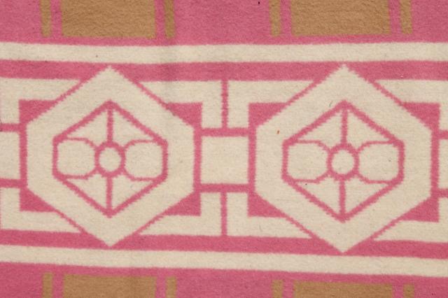 photo of vintage cotton / rayon camp blanket, pink & tan plush bed blanket never used #2