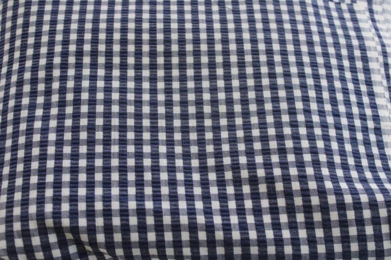 photo of vintage cotton seersucker fabric, preppy navy blue & white checked gingham #1