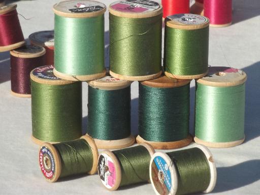 photo of vintage cotton sewing thread lot, a rainbow of threads on old wood spools #4