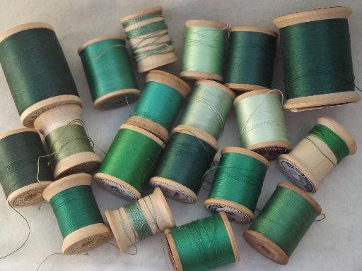 photo of vintage cotton sewing thread lot, a rainbow of threads on old wood spools #4