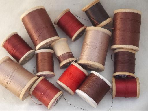 photo of vintage cotton sewing thread lot, a rainbow of threads on old wood spools #5