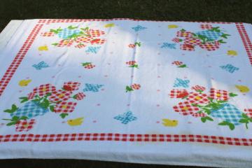catalog photo of vintage cotton terry cloth tablecloth, gingham checked flowers print towel fabric casual patio picnic table 