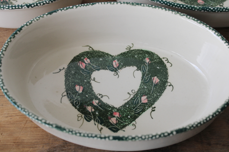 photo of vintage country hearts spongeware stoneware, nesting casserole bowls, grandmacore kitchenware  #2