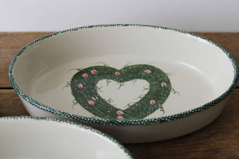 photo of vintage country hearts spongeware stoneware, nesting casserole bowls, grandmacore kitchenware  #4
