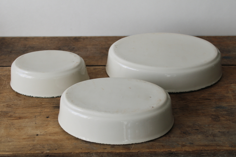 photo of vintage country hearts spongeware stoneware, nesting casserole bowls, grandmacore kitchenware  #5