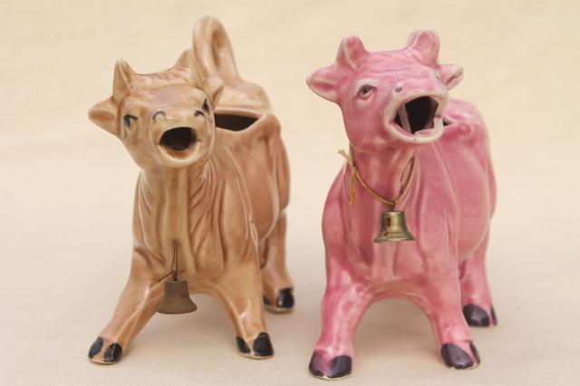 photo of vintage cow cream pitchers, brown cow & pink cow creamers w/ bells, ceramic cows made in Japan #9