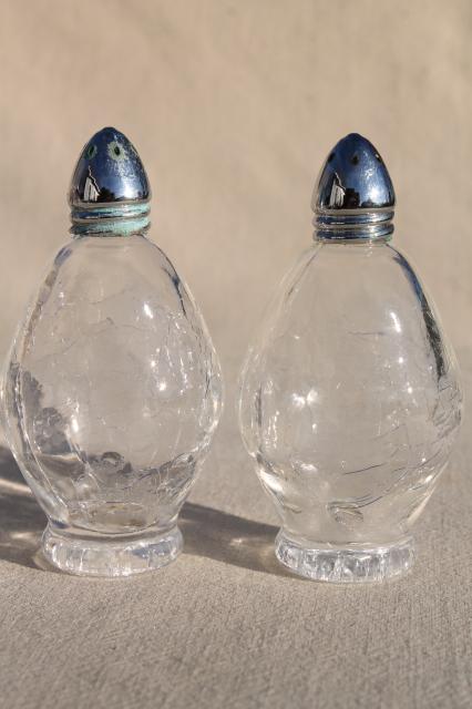 photo of vintage crackle glass salt and pepper shakers, S&P set crystal clear glass #2