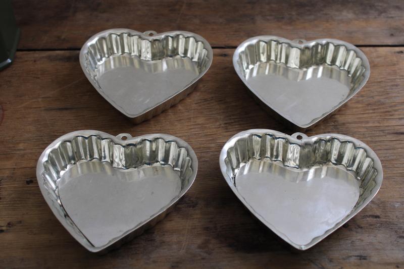 photo of vintage crimped heart tin molds, individual tart or cake baking pans set #8