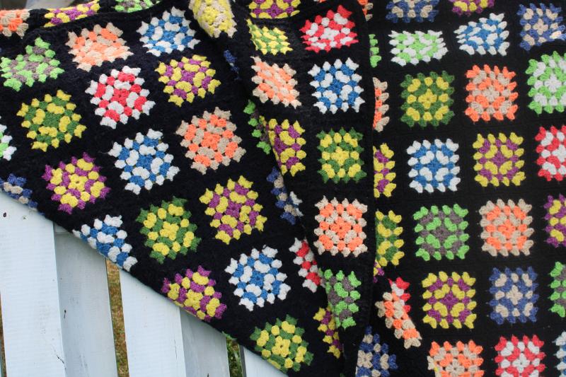 photo of vintage crochet granny squares afghan blanket, acrylic yarn black w/ bright re #2