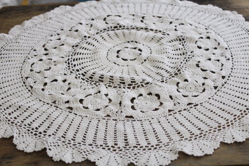 photo of vintage crochet lace centerpiece, small tablecloth or big doily boho hippie girl wall hanging #1