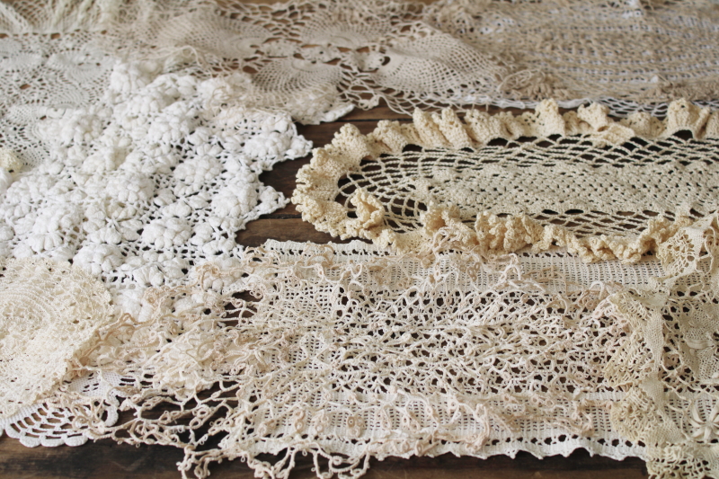 photo of vintage crochet lace doily lot, oval doilies, centerpieces, table mats #1