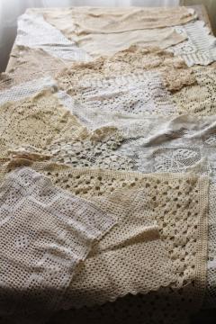 catalog photo of vintage crochet lace doily lot, square & rectangular table mats, doilies