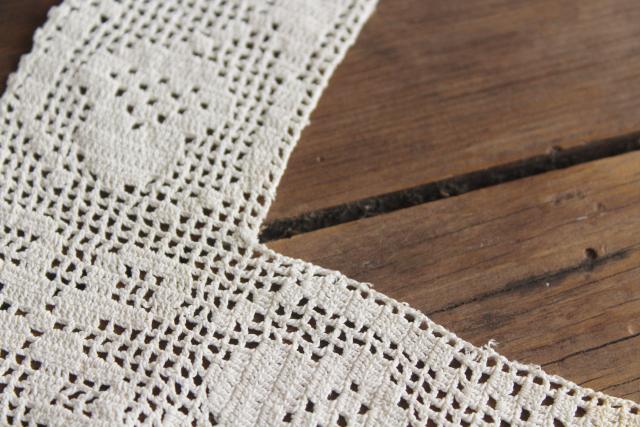 photo of vintage crochet lace frames, handmade wide edging in square rectangular shapes #10