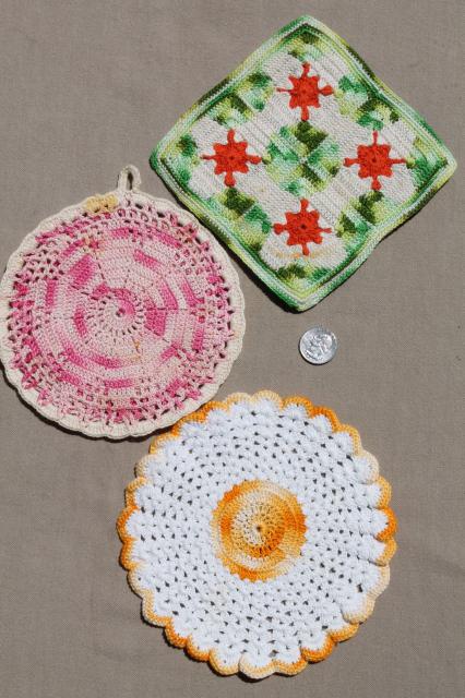photo of vintage crochet potholders, lot of kitchen pot holders, hot mats, trivets  #3