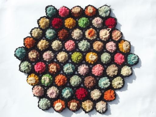 photo of vintage crochet wool yarn table mat, bright fluff flowers w/ blac #1