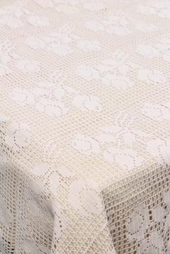 catalog photo of vintage crocheted lace tablecloth, handmade filet crochet roses in ecru cotton thread