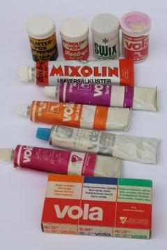 catalog photo of vintage cross country ski wax, retro 60s or 70s skiing wax, Vola Swix Klister-vox