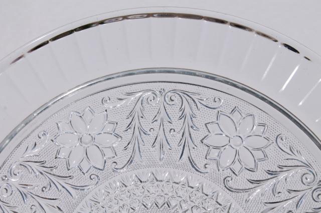 photo of vintage crystal clear Indiana glass sandwich pattern cake / torte plate #4