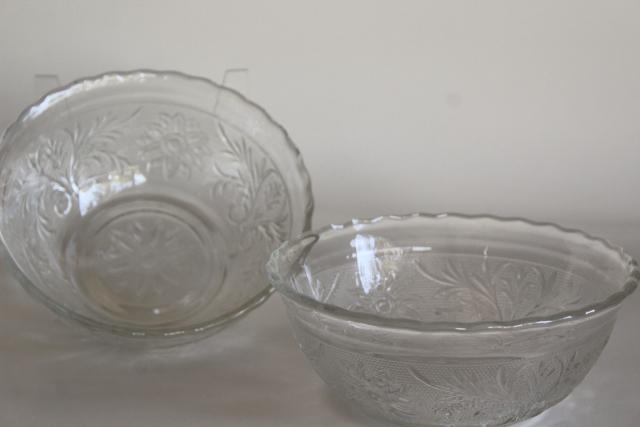 photo of vintage crystal clear pressed glass bowls, Sandwich pattern Anchor Hocking #1