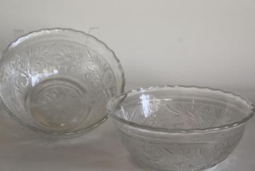 catalog photo of vintage crystal clear pressed glass bowls, Sandwich pattern Anchor Hocking