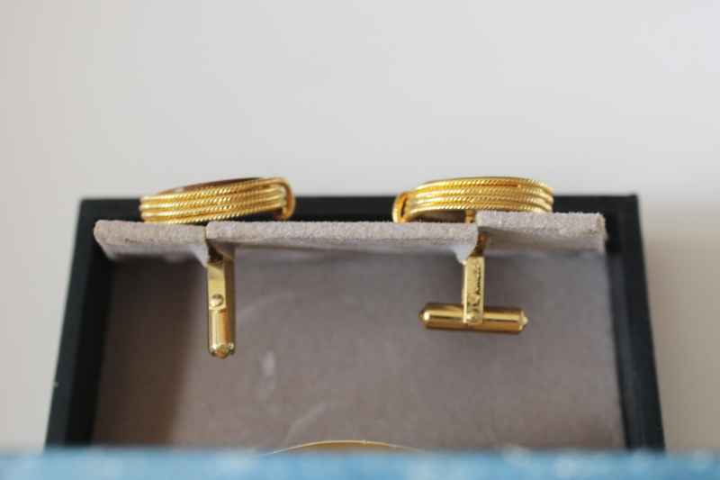 photo of vintage cuff links in leather case, Destino gold tone metal large tiger eye stones  #4
