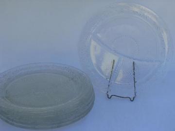 catalog photo of vintage daisy pattern divided grill dinner plates, crystal clear depression glass