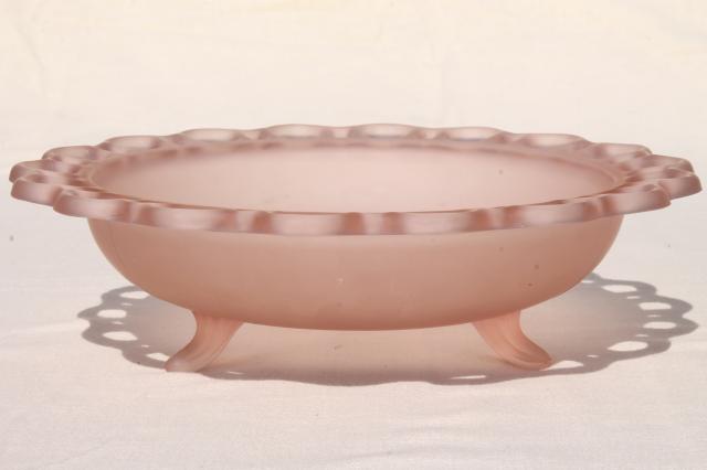 photo of vintage depression glass, pink mist satin frosted glass bowl w/ open lace edge #1