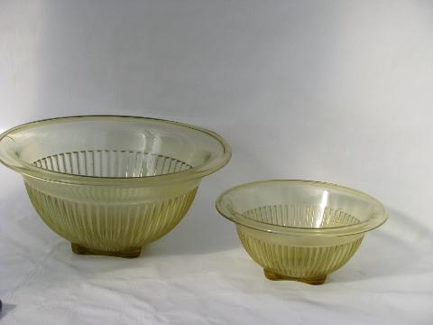 photo of vintage depression yellow kitchen glass nest of mixing bowls #1