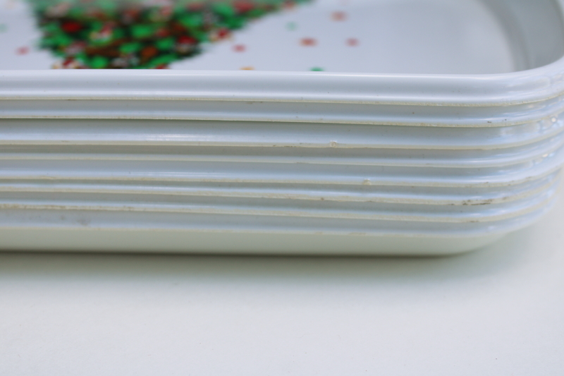 photo of vintage disposable plastic trays for cookies or party food, Christmas tree print holiday tableware #4