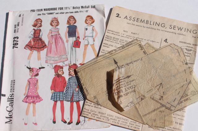 photo of vintage doll clothes sewing patterns lot, fashion dolls Barbie & Ken wardrobe etc #7