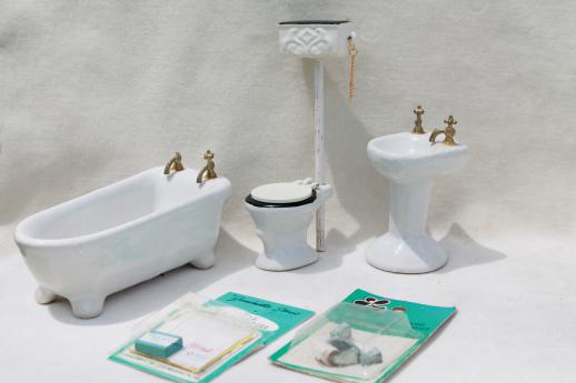 photo of vintage dollhouse miniatures, real china bathroom fixtures & accessories lot #1