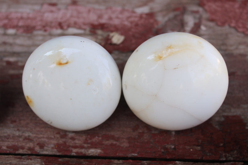 photo of vintage doorknobs lot, rusty crusty stained white ironstone porcelain knobs for upcycle projects or bowl fillers  #4