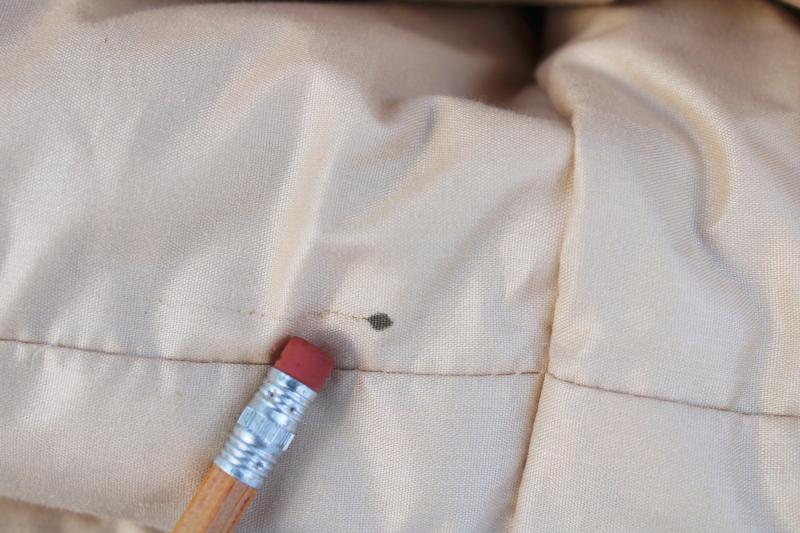 photo of vintage down comforter full / queen bed size, cream colored cotton sateen cover fabric #7