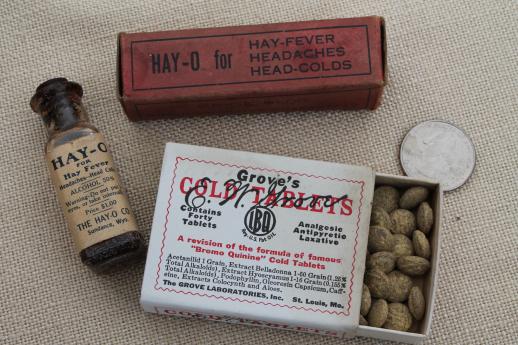 photo of vintage drugstore medicine bottles & pill boxes, antique medicine cabinet pharmacy #10