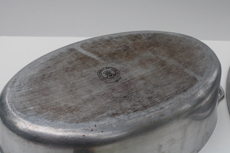 photo of vintage dutch oven type turkey roaster, large oval roasting pan with lid  #12