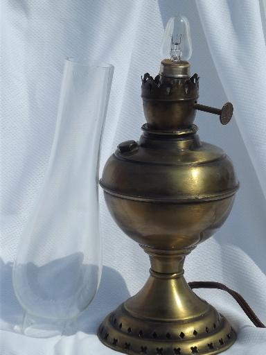photo of vintage electric lamp, antique oil lamp type w/ glass hurricane chimney #3