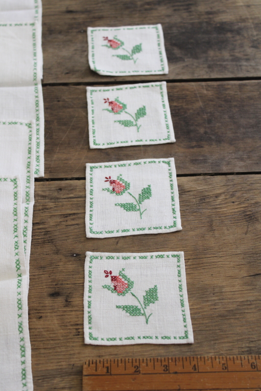 photo of vintage embroidered linen cloth placemats, napkins, coasters set cross stitch roses #2