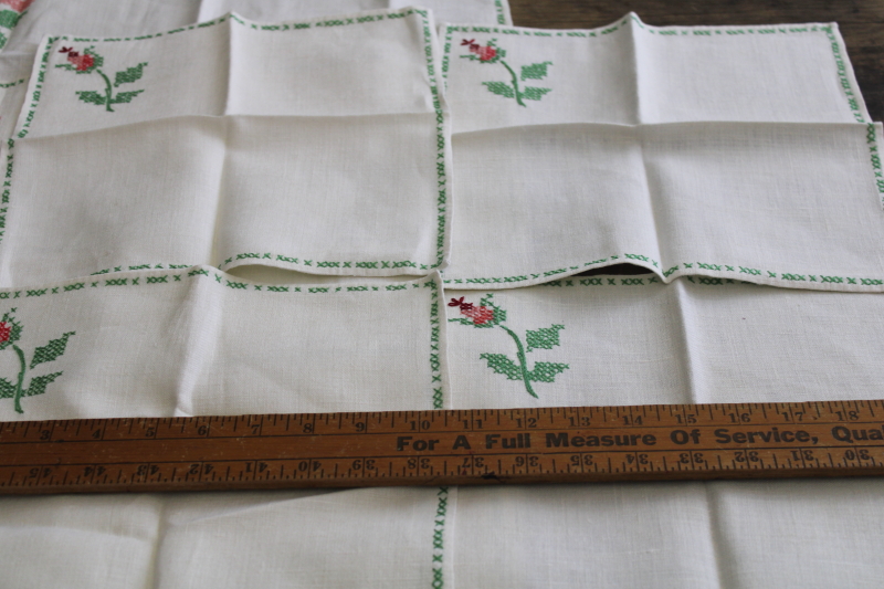 photo of vintage embroidered linen cloth placemats, napkins, coasters set cross stitch roses #4