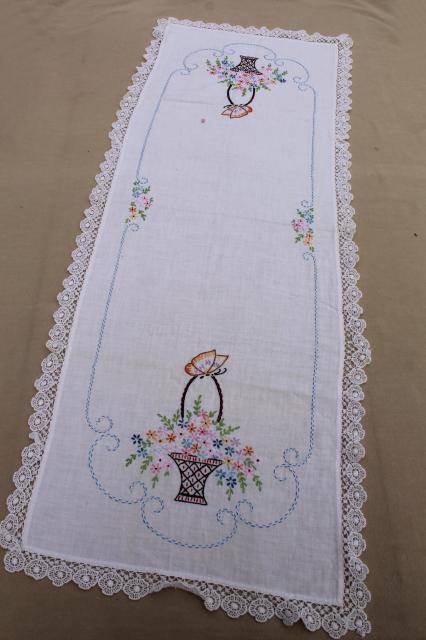 photo of vintage embroidered linens, towels & table runners w/ embroidery - flowers, birds, butterflies #4