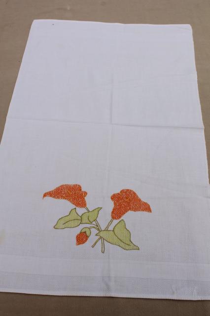 photo of vintage embroidered linens, towels & table runners w/ embroidery - flowers, birds, butterflies #5