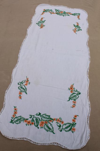 photo of vintage embroidered linens, towels & table runners w/ embroidery - flowers, birds, butterflies #9