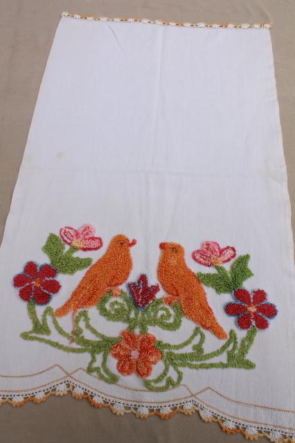 photo of vintage embroidered linens, towels & table runners w/ embroidery - flowers, birds, butterflies #10