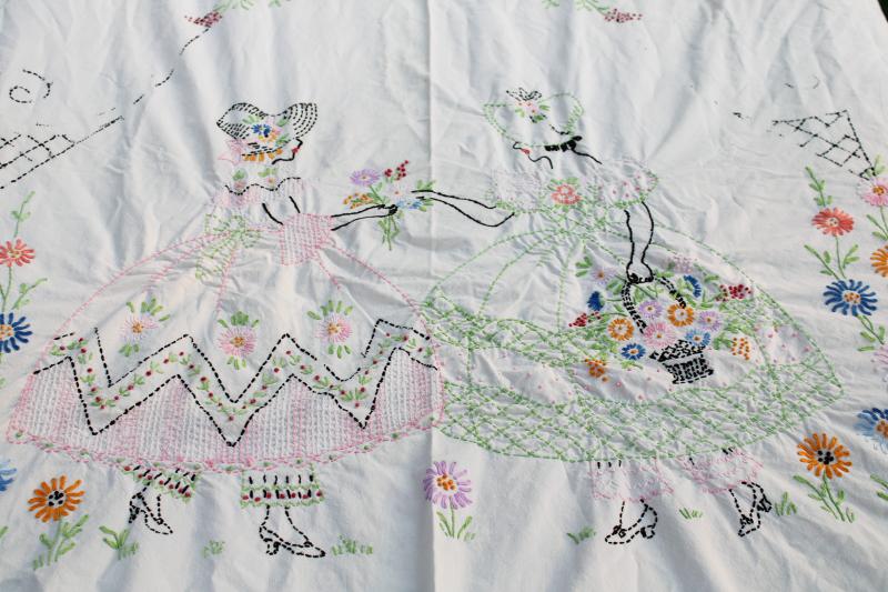 photo of vintage embroidery, hand embroidered cotton bedspread w/ sunbonnet lady belles #1