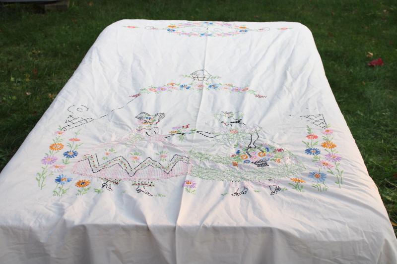 photo of vintage embroidery, hand embroidered cotton bedspread w/ sunbonnet lady belles #7