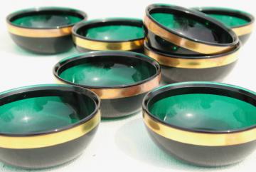 catalog photo of vintage emerald green glass bowls w/ wide gold band, Colonial candles new old stock