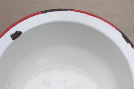 photo of vintage enamelware chamber pot, white & red enamel camp / cabin potty #6